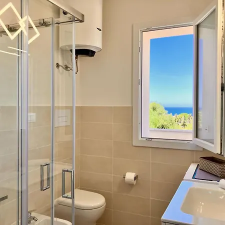 公寓 In Con Piscina E Vista Mare 卡斯特尔萨多